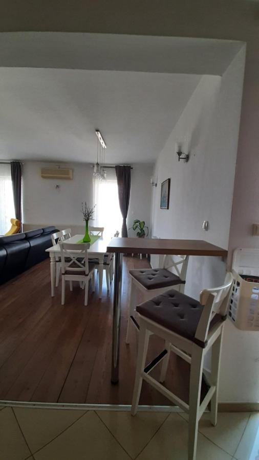 Apartman Ana & Marta Сен Екстериор снимка